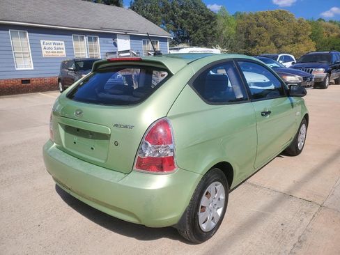 Used 2009 Hyundai Accent GS w/ Popular Equipment Pkg 2 image 8