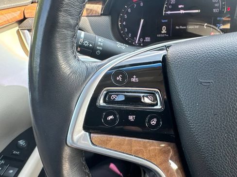 Used 2019 Cadillac XTS Luxury FWD image 14