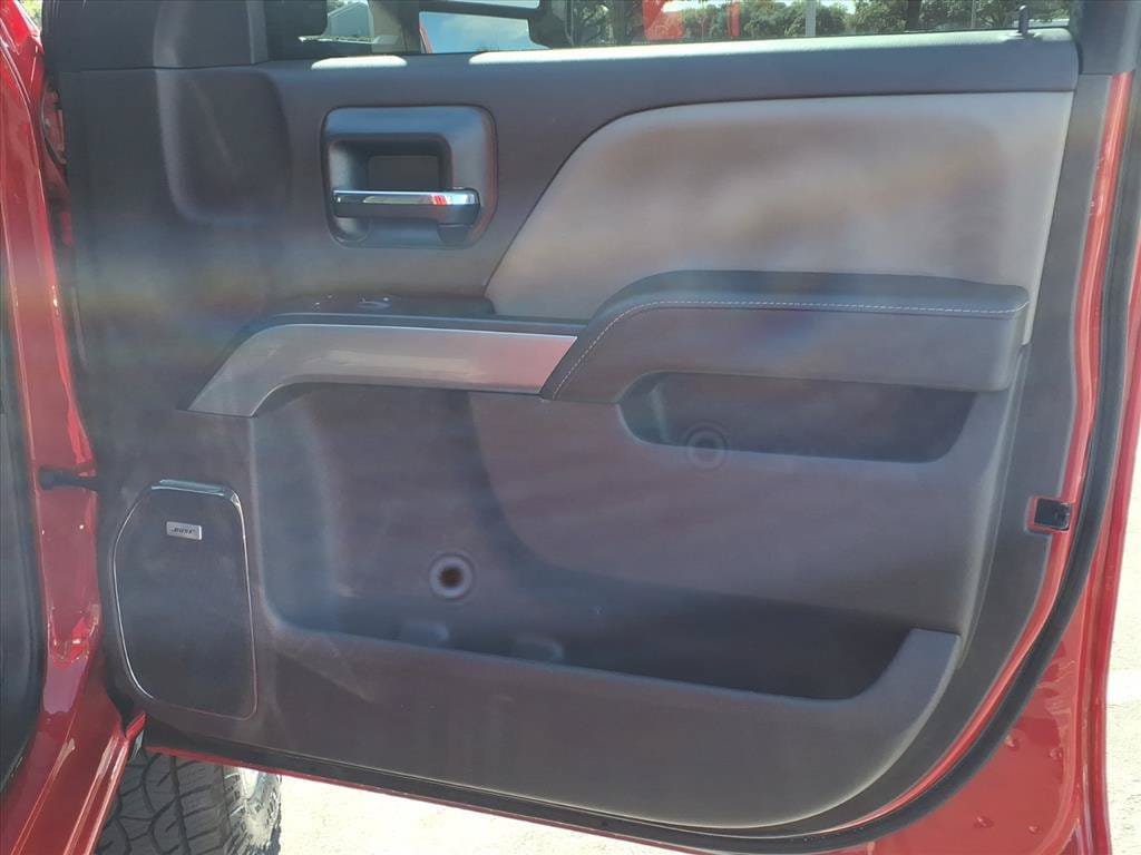 Used 2018 Chevrolet Silverado 2500 LTZ w/ Vortec Plus Package AWD/4WD image 22