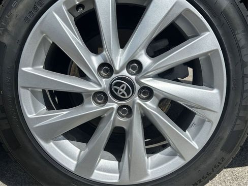 Used 2024 Toyota Camry LE image 15