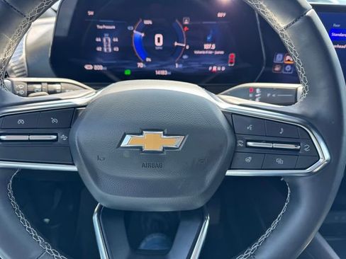 Certified 2024 Chevrolet Blazer EV LT AWD/4WD image 27