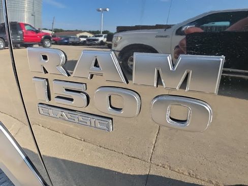 Used 2022 RAM 1500 Warlock AWD/4WD image 10