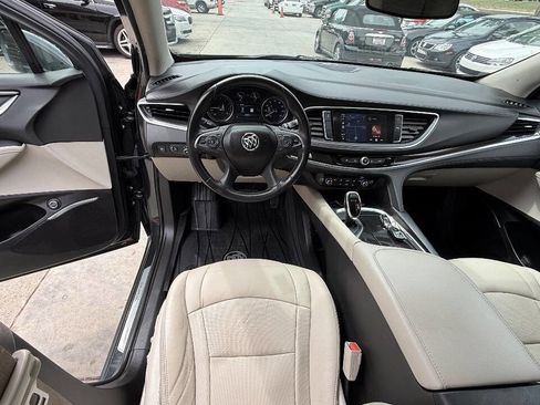 Used 2019 Buick Enclave Essence FWD image 55