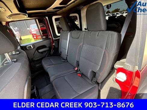 Used 2021 Jeep Wrangler Unlimited Rubicon AWD/4WD image 26