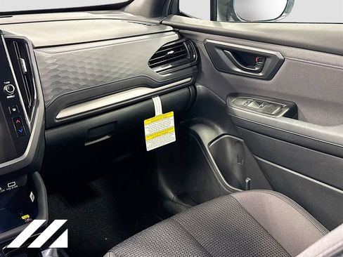 Used 2026 Subaru Forester Premium AWD/4WD image 24