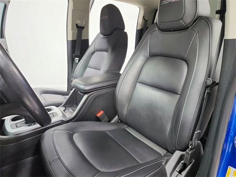 Used 2022 Chevrolet Colorado ZR2 image 19
