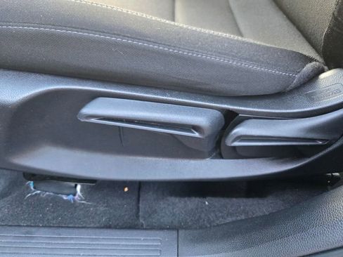 Used 2023 Honda CR-V LX image 13