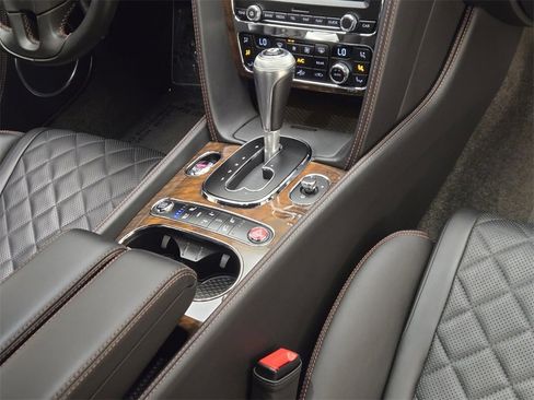 Used 2017 Bentley Continental GT image 27