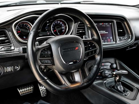 Used 2021 Dodge Challenger R/T Scat Pack RWD image 15