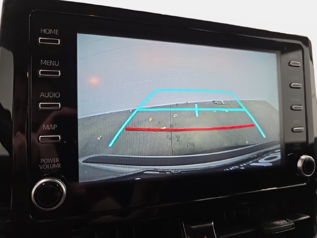 Used 2020 Toyota Corolla LE FWD image 21