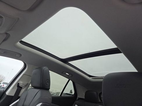 New 2026 Buick Envision Sport Touring AWD/4WD image 3