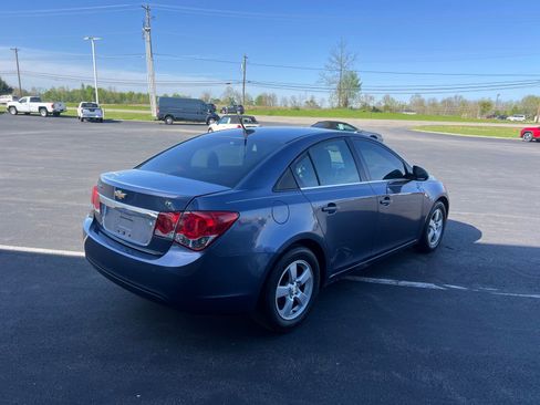 Used 2014 Chevrolet Cruze LT FWD image 5