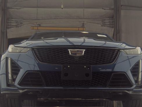 Used 2022 Cadillac CT5 V Blackwing image 3