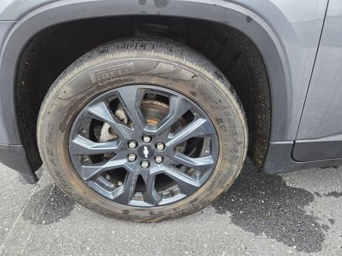Used 2020 Chevrolet Traverse RS w/ LPO, Floor Liner Package AWD/4WD image 29