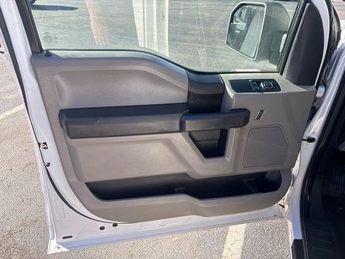 Used 2017 Ford F150 XL w/ XL Power Equipment Group AWD/4WD image 9