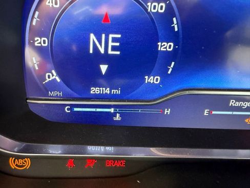 Used 2024 Chevrolet Tahoe RST w/ Luxury Package RWD image 12