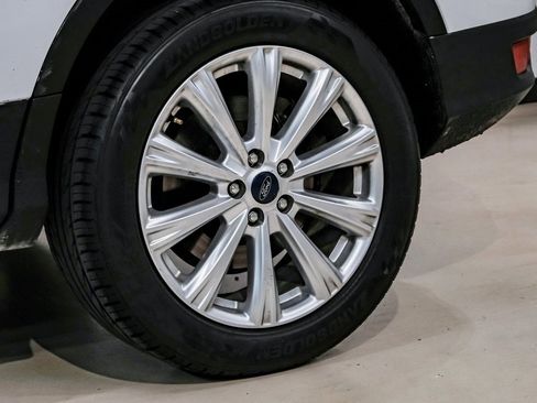 Used 2019 Ford Escape SEL image 65