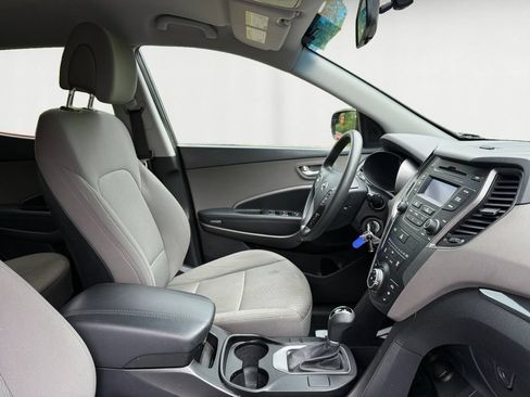 Used 2016 Hyundai Santa Fe Sport AWD/4WD image 16