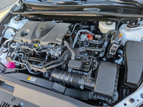 Used 2026 Toyota Camry LE image 20