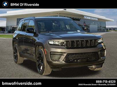 Used 2022 Jeep Grand Cherokee Altitude