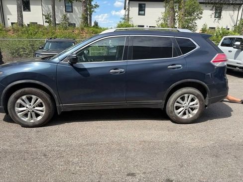 Used 2016 Nissan Rogue SV AWD/4WD image 3
