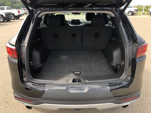 Used 2024 Chevrolet Blazer LT w/ Convenience Package AWD/4WD image 6