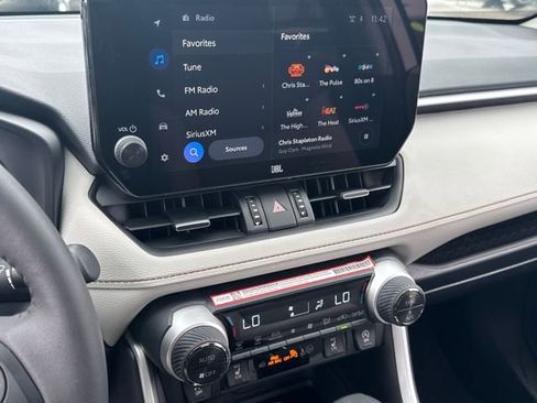 Used 2025 Toyota RAV4 XLE Premium image 22