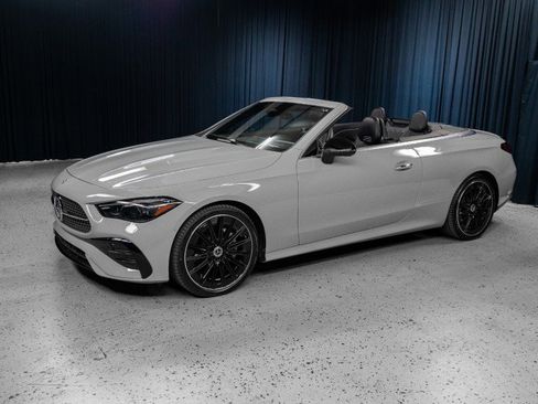 Certified 2026 Mercedes-Benz CLE 300 4MATIC Cabriolet image 2