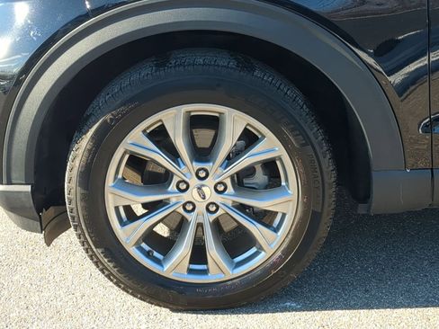 Used 2024 Ford Explorer Limited image 16