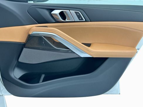 New 2026 BMW X6 M60i AWD/4WD image 24