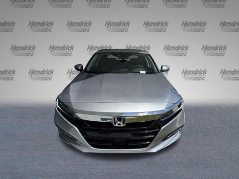 Used 2019 Honda Accord Touring image 3