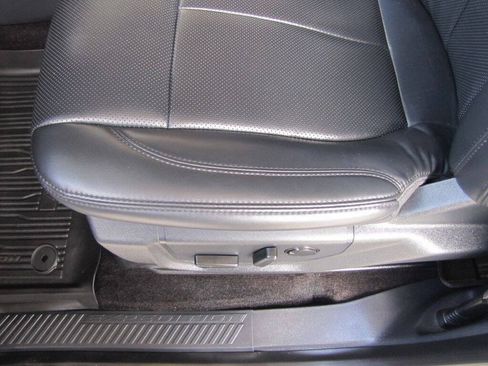 Used 2022 Ford Expedition XLT RWD image 17