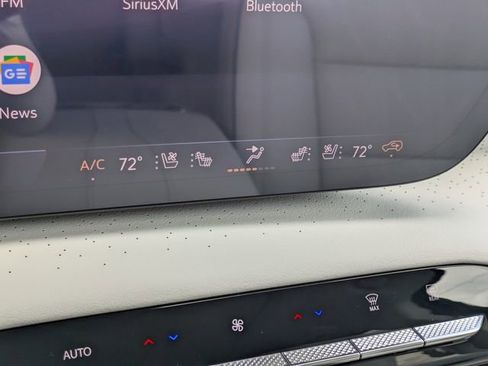 New 2026 Buick Enclave Avenir w/ Super Cruise Package image 30