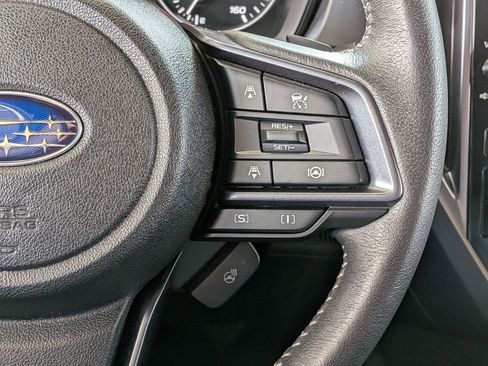 Used 2025 Subaru Forester Limited image 15