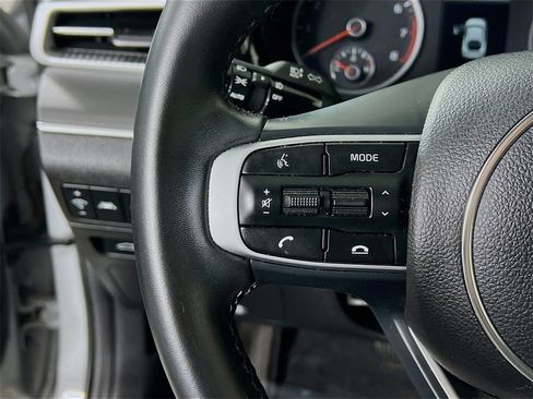 Used 2023 Kia K5 GT-Line image 22