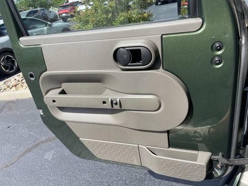 Used 2008 Jeep Wrangler Unlimited Rubicon w/ PWR Convenience Group AWD/4WD image 16