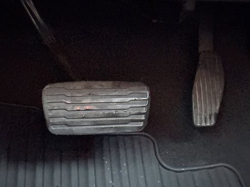 Certified 2025 Chevrolet Silverado 2500 LTZ w/ LTZ Premium Package image 41