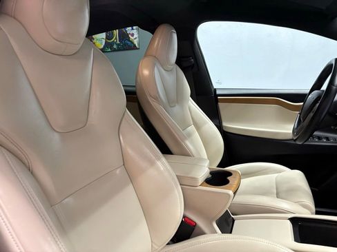 Used 2020 Tesla Model X Long Range AWD/4WD image 59