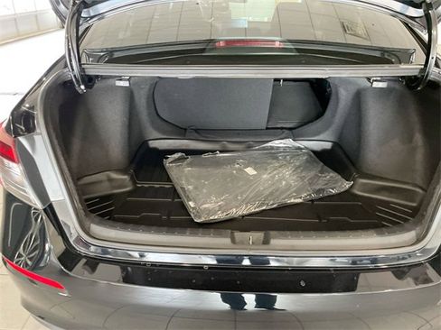 Used 2025 Honda Civic Sport image 18