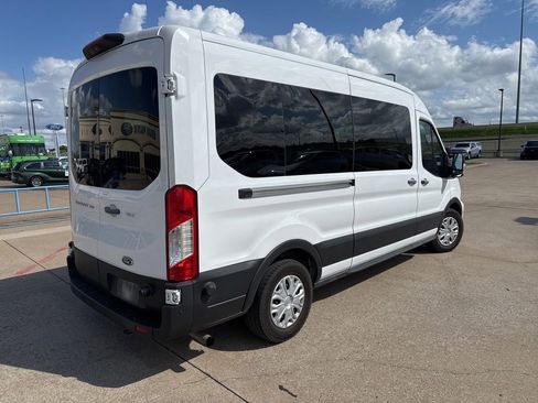 Used 2024 Ford Transit 350 XLT image 9