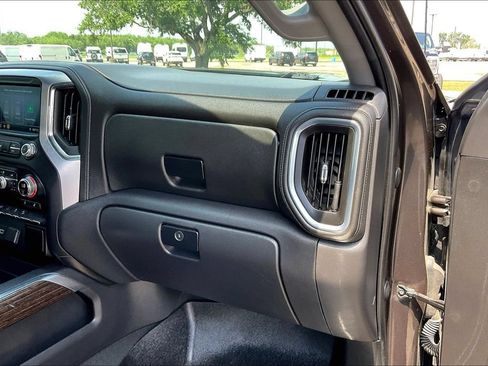 Used 2021 GMC Sierra 1500 Elevation w/ X31 Off-Road Package AWD/4WD image 23