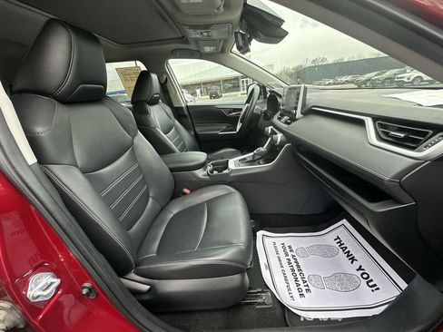 Used 2019 Toyota RAV4 XLE Premium w/ Advanced Technology Package image 24