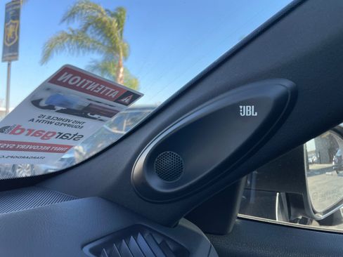 Used 2022 Toyota Highlander XSE image 23