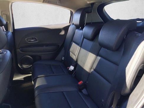 Used 2018 Honda HR-V EX-L image 18