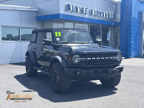 Used 2023 Ford Bronco Wildtrak AWD/4WD image 1