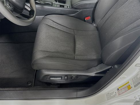 Used 2024 Honda Accord EX image 16