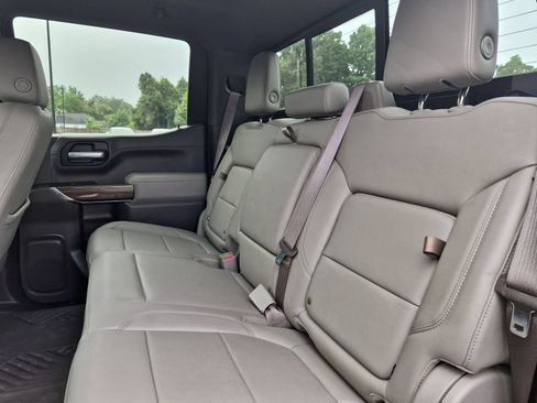 Used 2020 Chevrolet Silverado 1500 LT Trail Boss AWD/4WD image 47