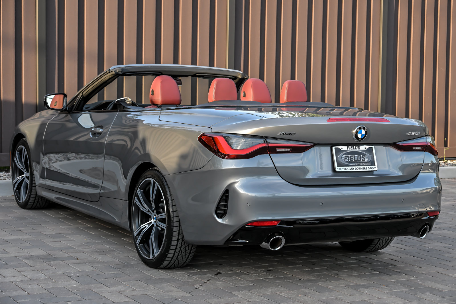 Used 2023 BMW 430i xDrive Convertible w/ Premium Package AWD/4WD image 14