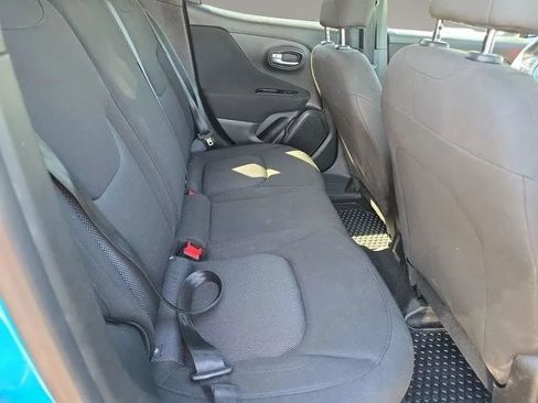 Used 2019 Jeep Renegade Sport AWD/4WD image 13