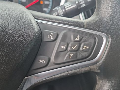 Used 2018 Chevrolet Equinox LS FWD image 23